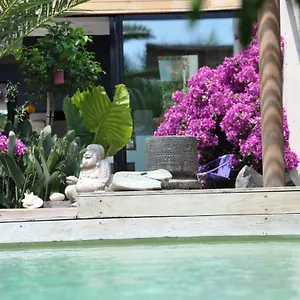 Villa Bali, Cassis